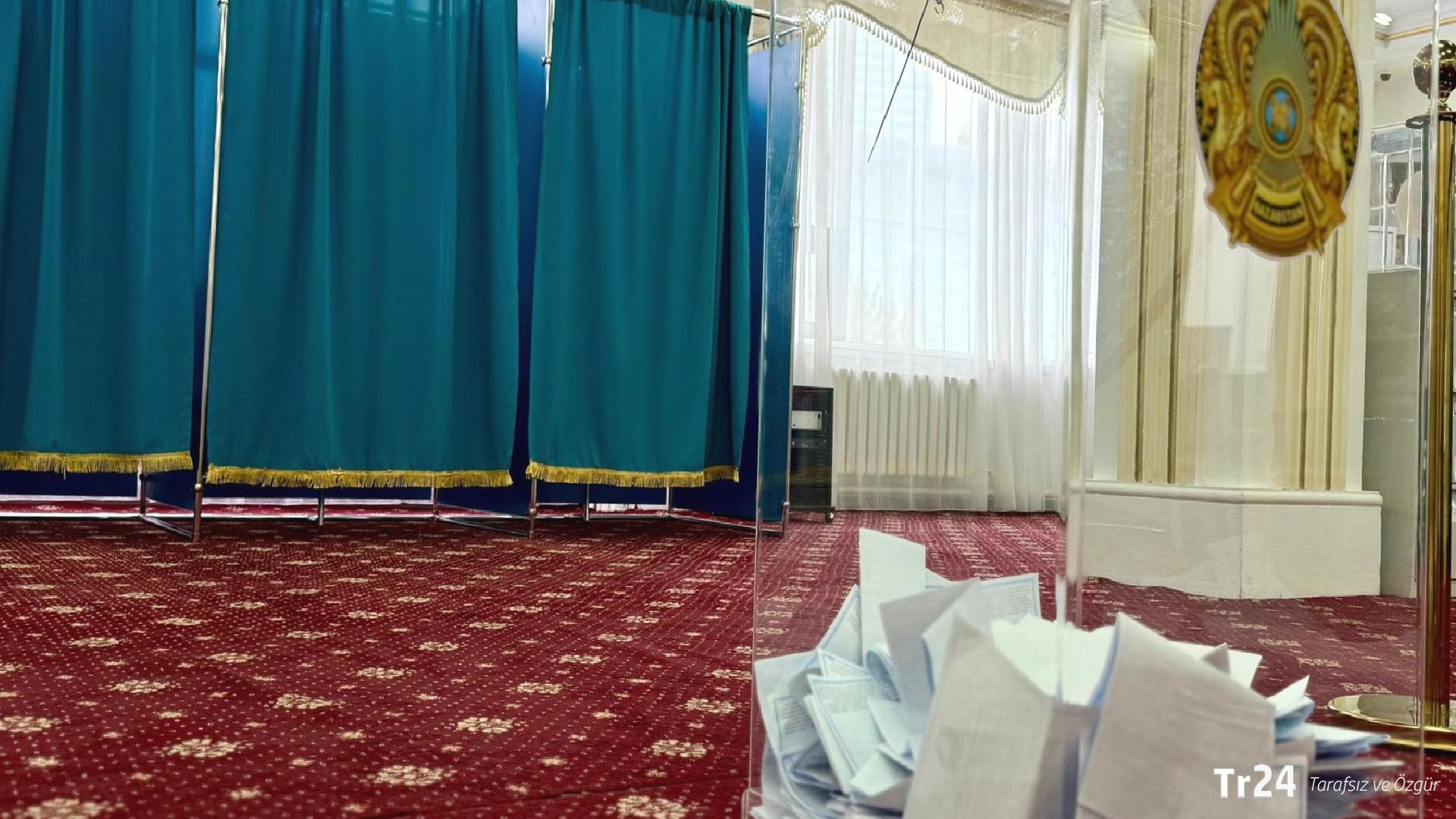 Kazakistan’da yeni anayasa için yapılan referandum geçerli kabul edildi: Katılım oranı yüzde 73.24 olarak açıklandı