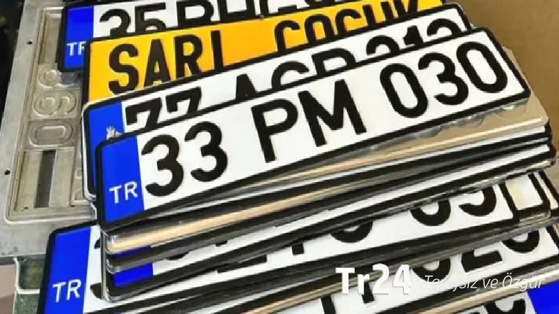 Kuyruklar oluştu; APP plakalar için tanınan rehberlik süresi bitiyor