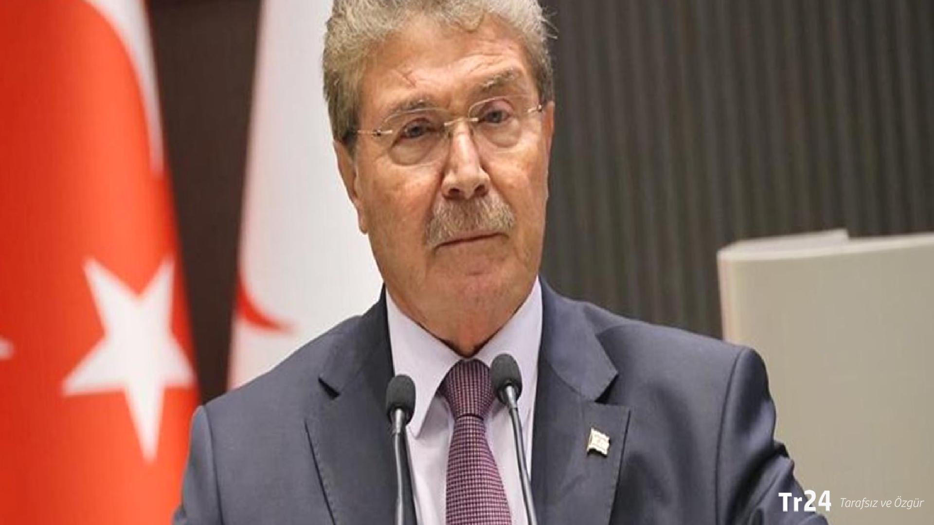 Kuzey Kıbrıs Başbakanı Üstel’den ‘Kıbrıs Yunandır’ sloganlarına sert tepki