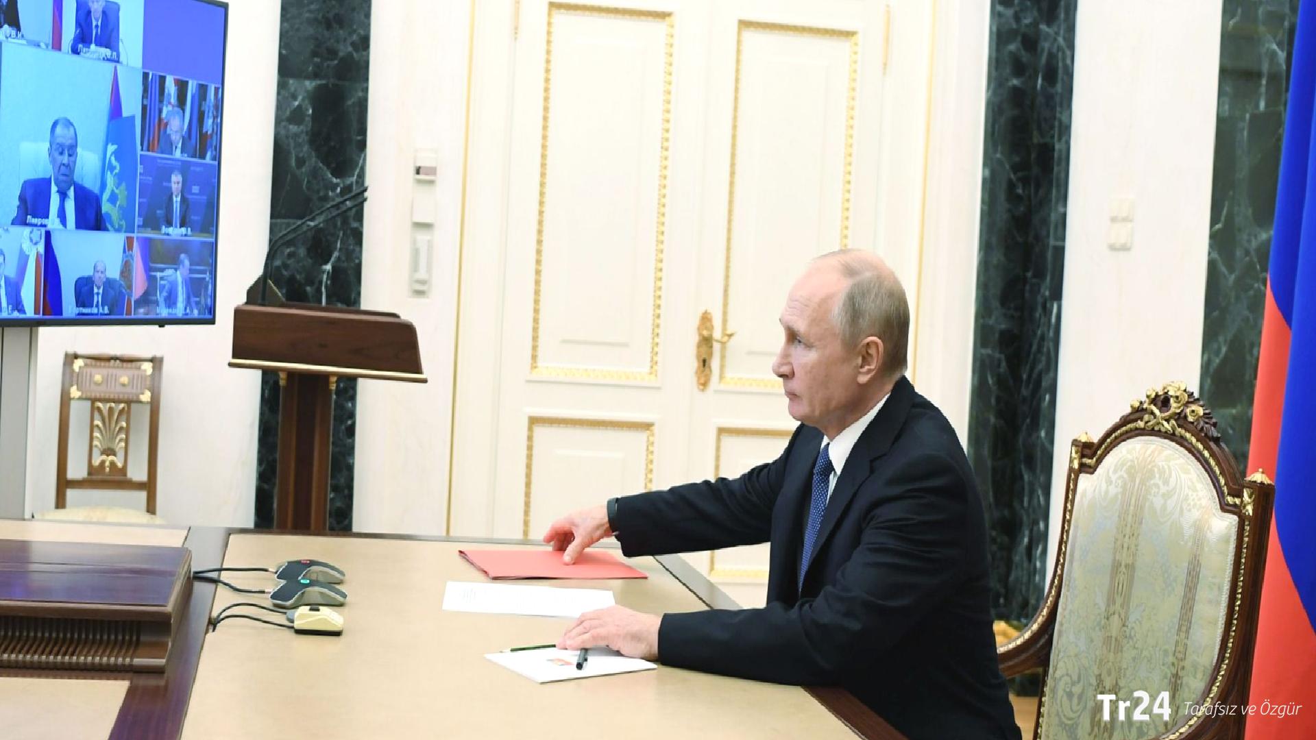 Putin, Güvenlik Konseyi’ni topladı: Avrupa politikası görüşüldü