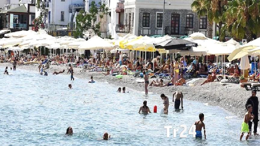 Bin liraya bilet, 12 bin liraya haftalık tatil: Marmaris ve Bodrum şimdiden doldu!