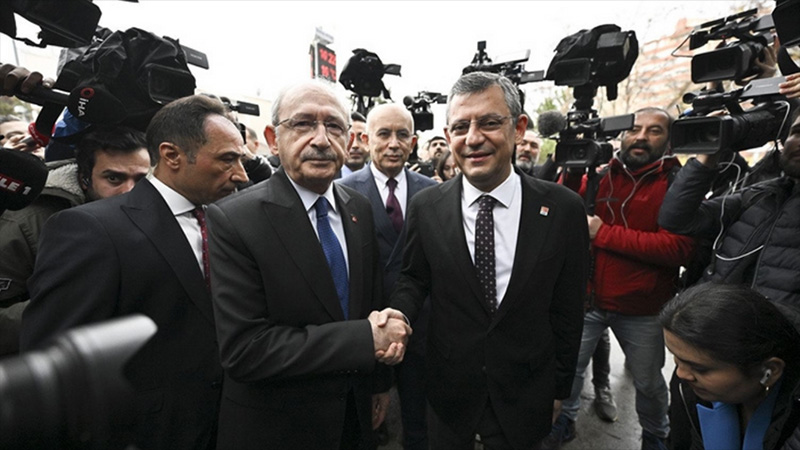 CHP’den ihraç edilen Ateş: Kılıçdaroğlu ile Özel’in bir an önce bir araya gelerek parti içi sorunları çözmeleri gerekir