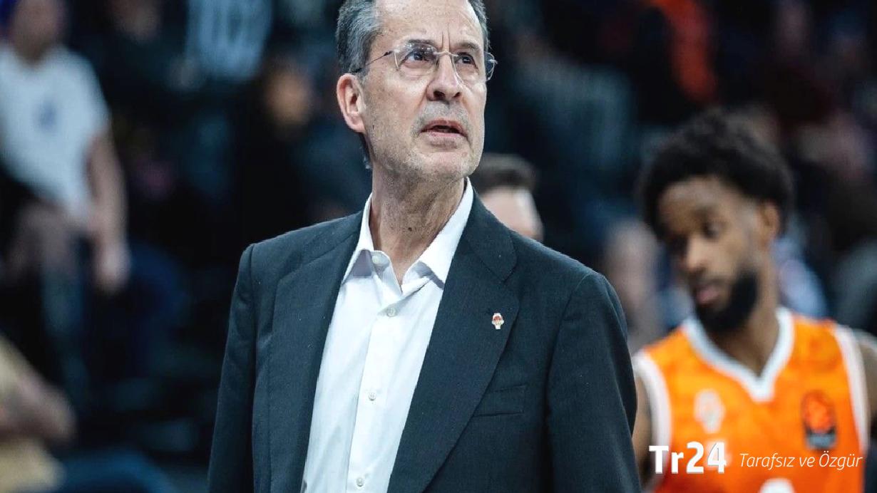 EuroLeague’de yılın başantrenörü Pedro Martinez oldu