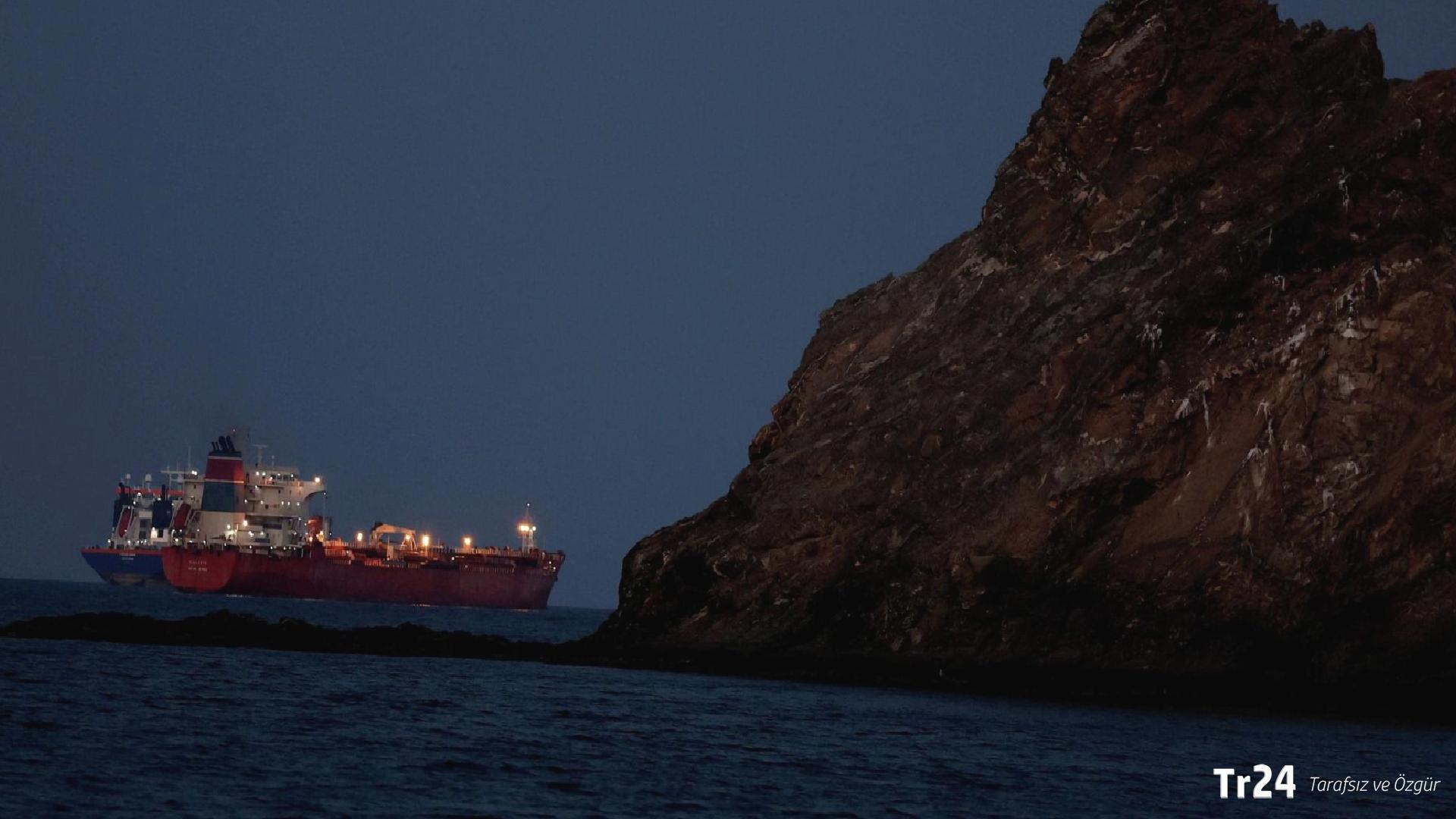 İran medyası: 72 saatte 52 İran gemisi ABD ablukasını geçti