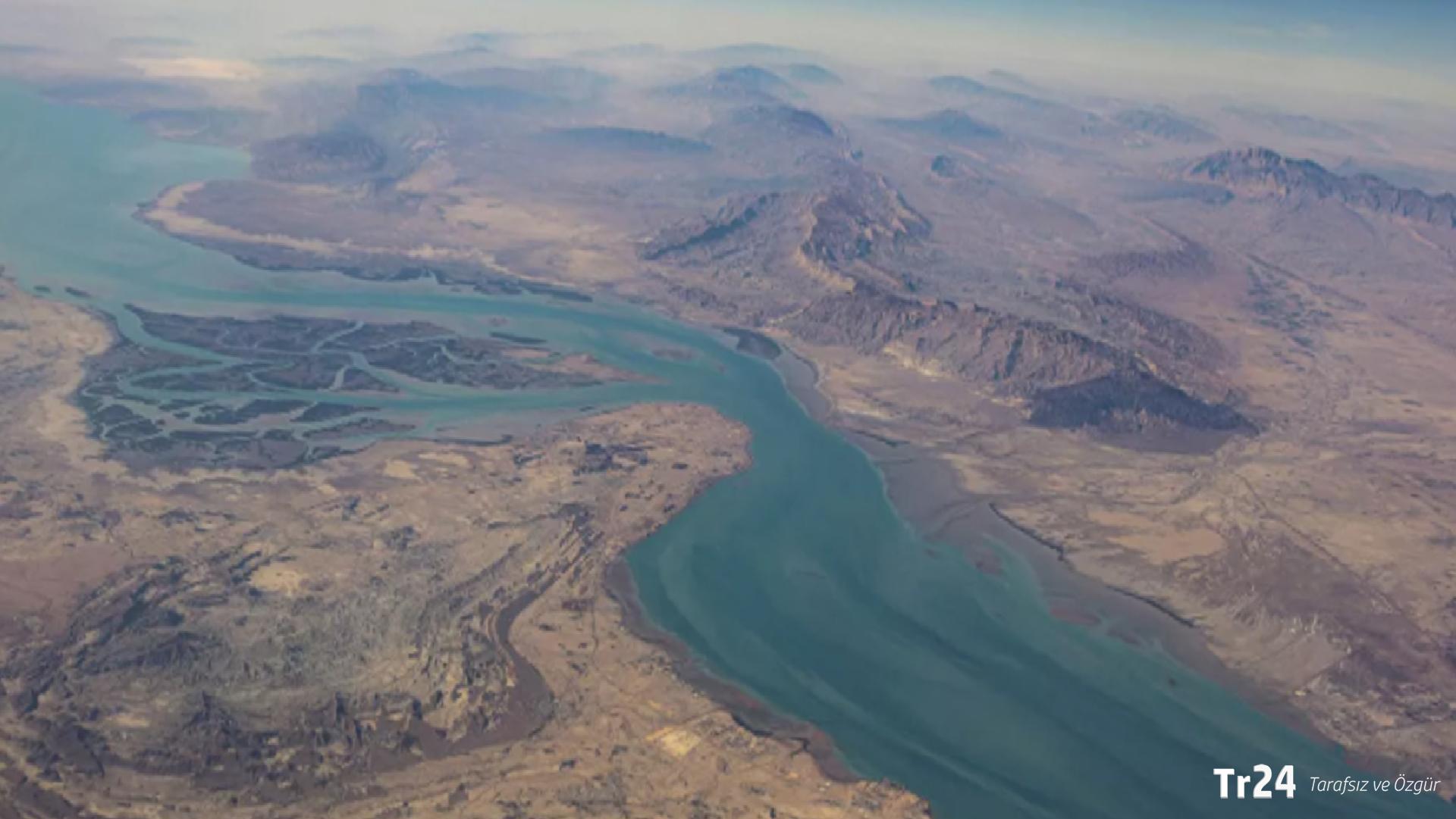 İran ‘uyarıları dikkate almadığı’ için bir gemiye ateş açtı