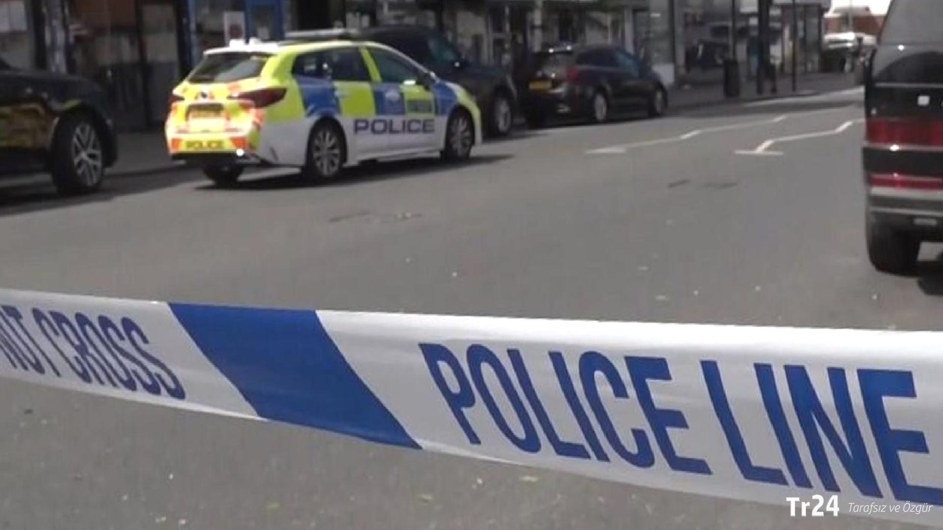 Londra’da bıçaklı saldırı: Yaralılar var, şüpheli gözaltına alındı