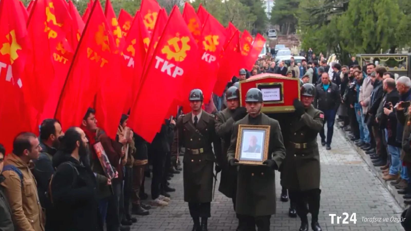 Yalçın Küçük son yolculuğuna uğurlandı