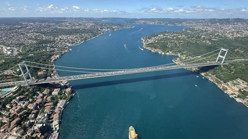 Yeni Şafak yazarı Karagül: Trump “Rusya’ya karşı İstanbul Boğazı’na ihtiyacım var” derse bütün Karadeniz ve Ege karışır!