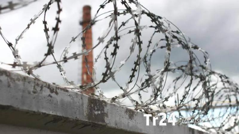 Adalet Bakanlığı’nın verilerine göre 420 bin 798 kişi cezaevinde, 494 bin kişi denetimli serbestlikte