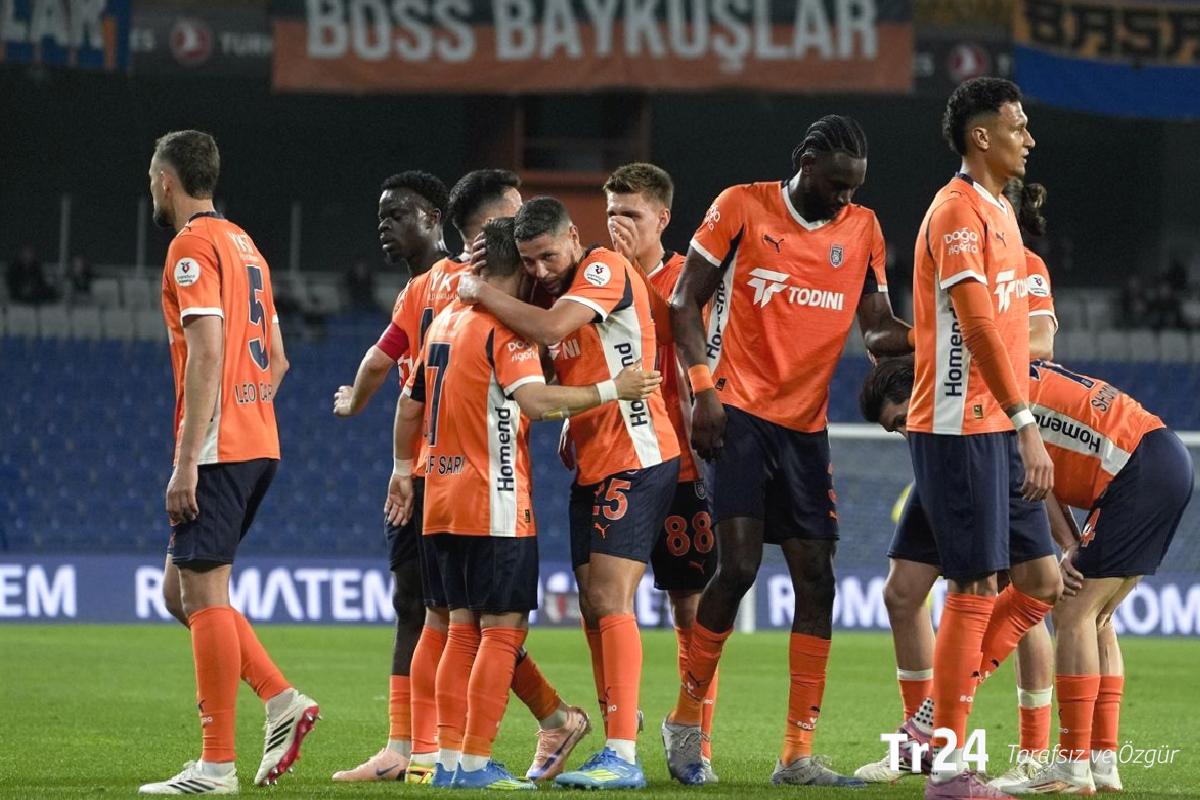 Başakşehir, Avrupa aşkına dedi! Samsunspor’a 3 attı