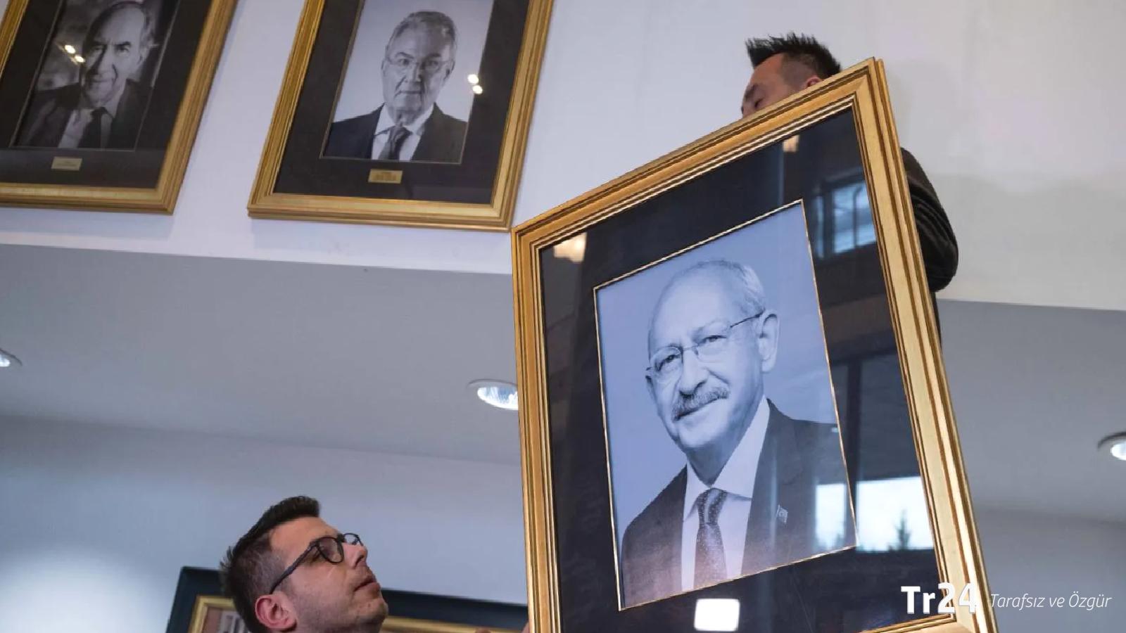 Ertuğrul Özkök: Kurultayda 276 oy farkla kaybetmişti, kamuoyu anketinde hezimete uğradı