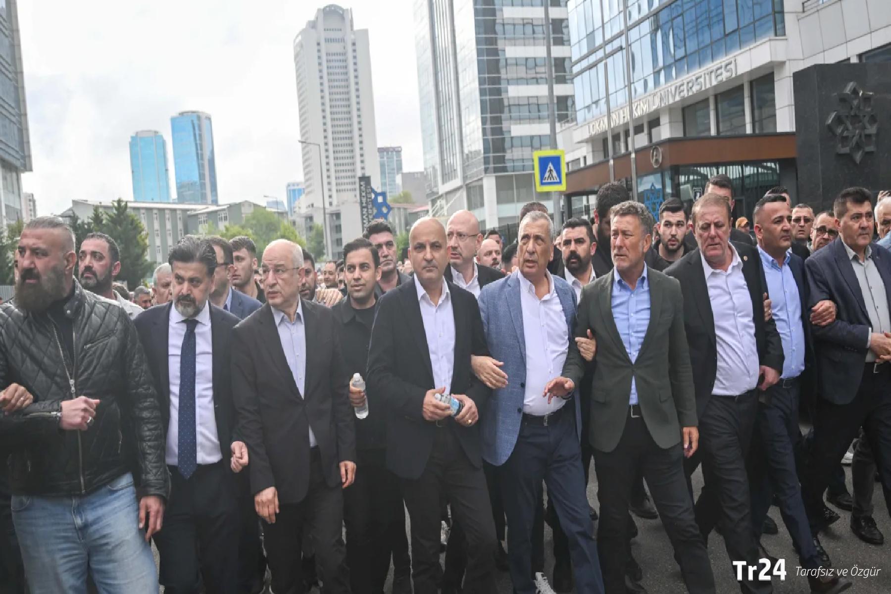 İsmail Saymaz: “Mafyatik tipler” CHP Genel Merkezi’ne gitmeden bir gün önce adam toplamış