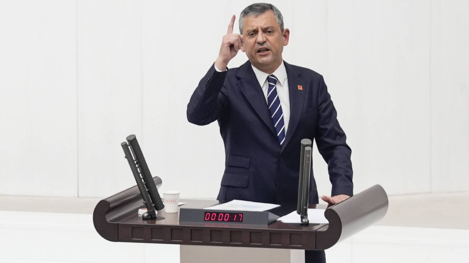 Özgür Özel hakkında üç yeni dokunulmazlık dosyası