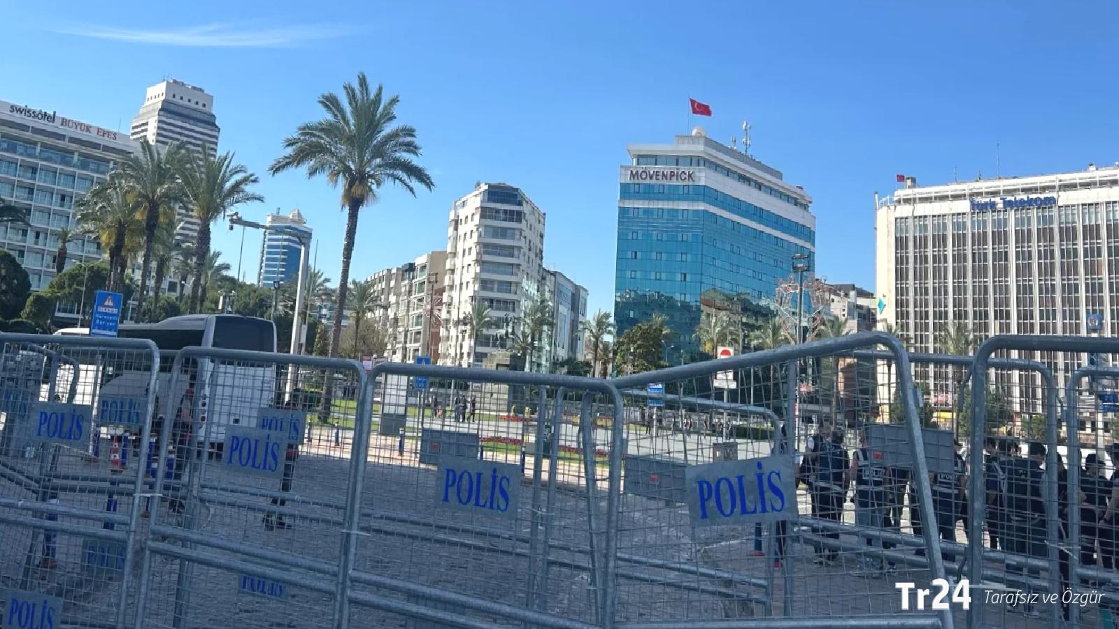 Özgür Özel’in İzmir Cumhuriyet Meydanı’ndaki mitingine valilik yasağı: Meydan kapatıldı, TOMA’lar ve gözaltı araçları getirildi