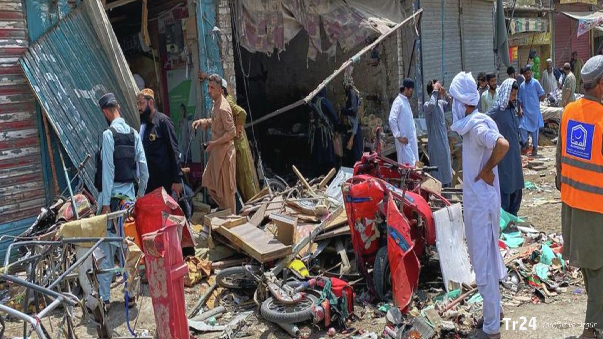 Pakistan’da bombalı saldırı: Kalabalık pazar hedef alındı, en az 9 ölü