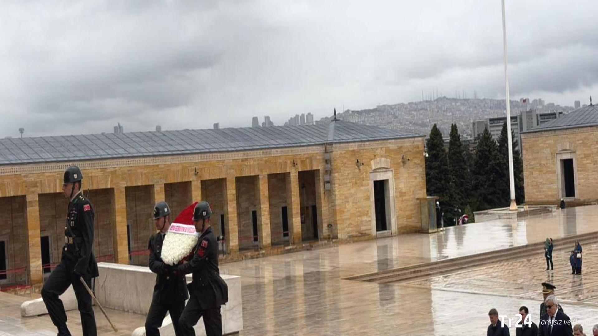 Rus Büyükelçi Verşinin’den Anıtkabir’e ziyaret