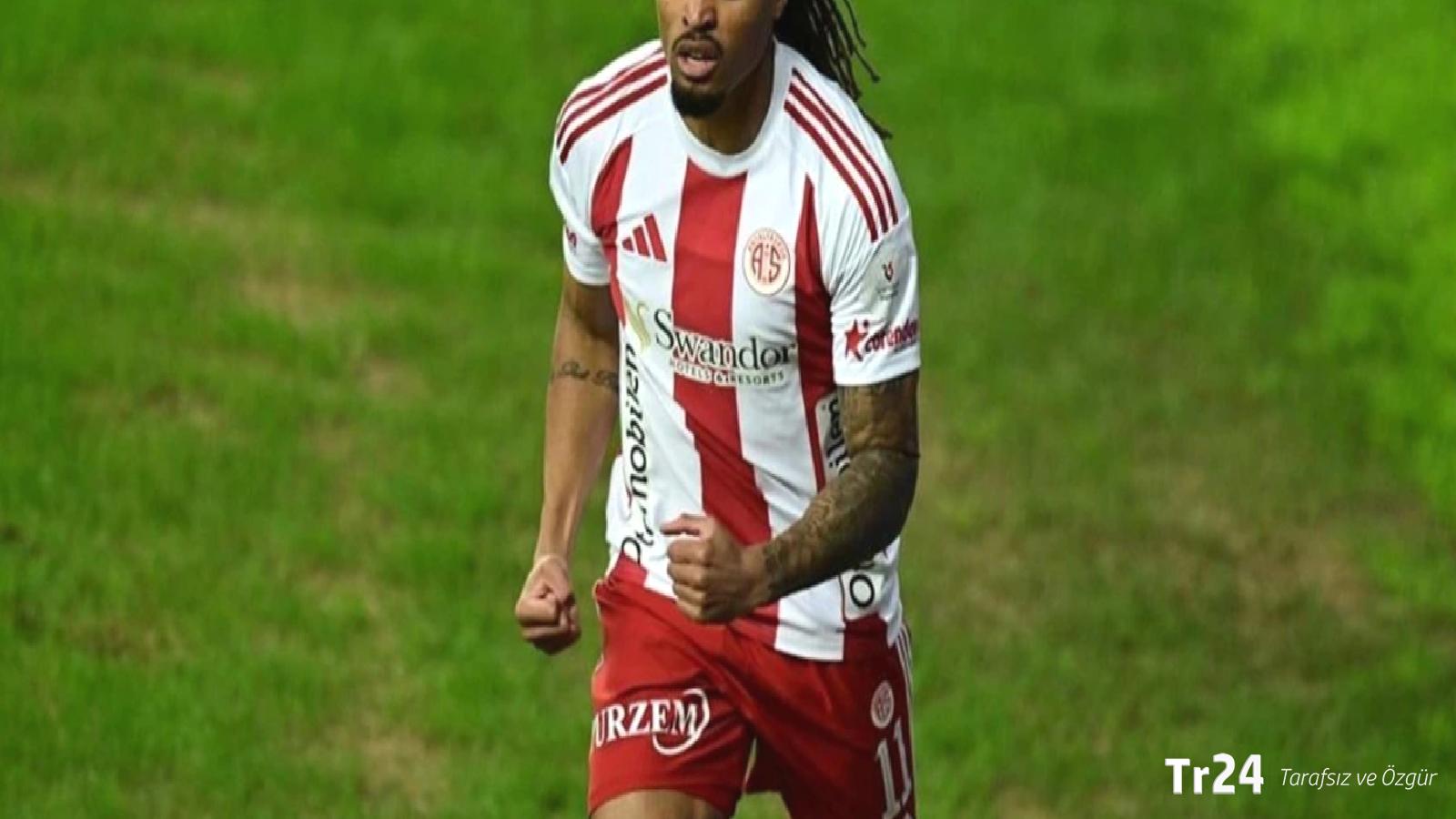 Samsunspor, Antalyaspor’dan Samuel Ballet’i transfer etmek istiyor