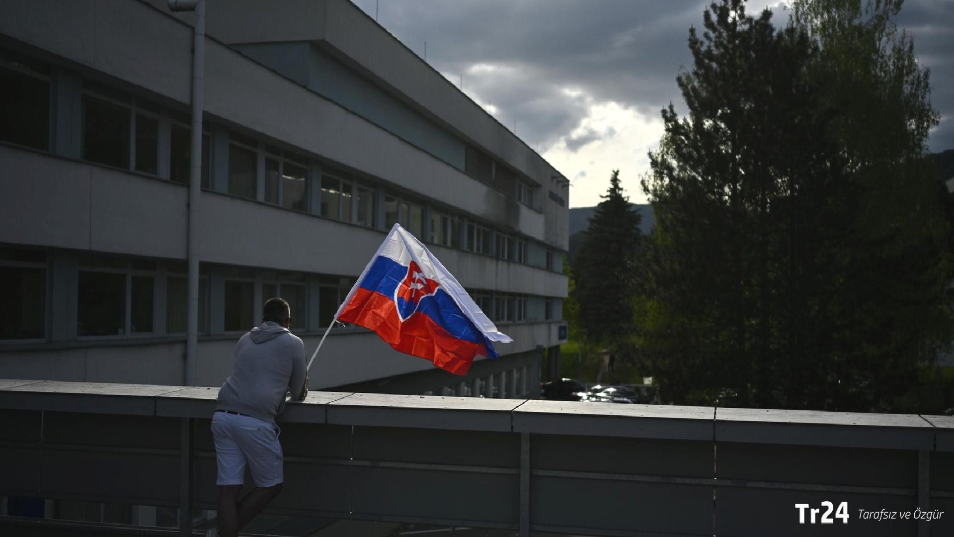 Slovakya, güvenlik gerekçesiyle Ukrayna ile tüm sınır kapılarını kapattı