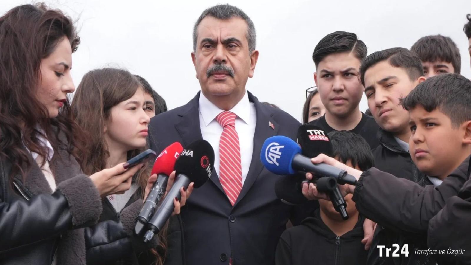Yusuf Tekin açıkladı: Ara tatillerle ilgili yeni düzenleme!