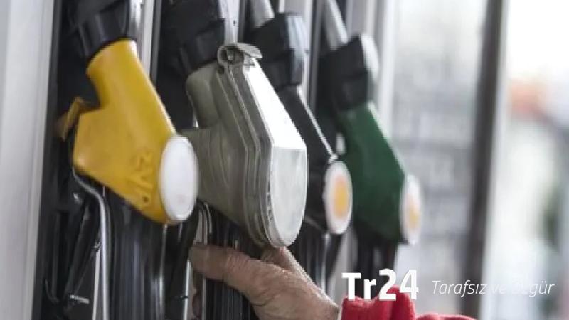 Akaryakıtta tabela değişiyor: Benzin ve motorine zam geliyor