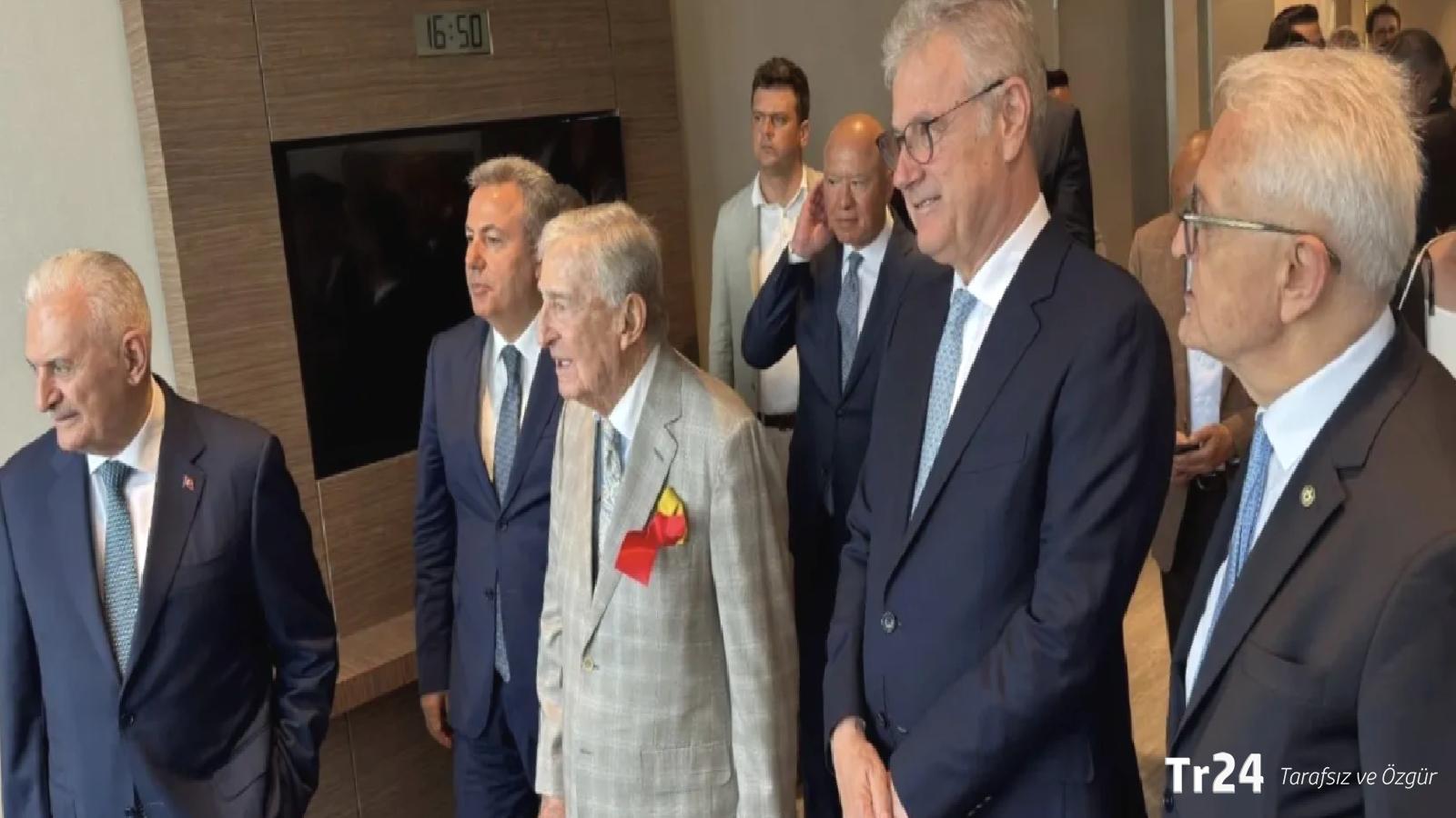 Nevşin Mengü: Rahmi Koç olayında espriye gülen Binali Yıldırım’la ilgili bir adım atılmadı; AKP’li olmanın bazı avantajları!