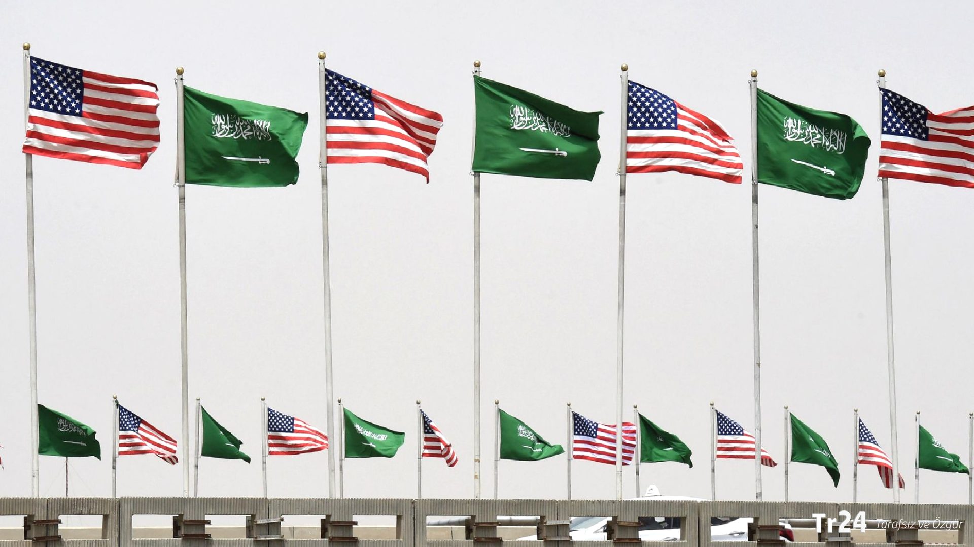 Trump’tan Riyad ile nükleer anlaşma hamlesi: Kongre’nin onayına sunuldu
